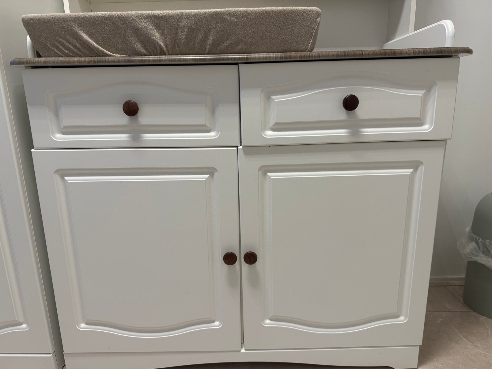 Foto 4 van Babykamer set – kledingkast + commode / verschoontafel
