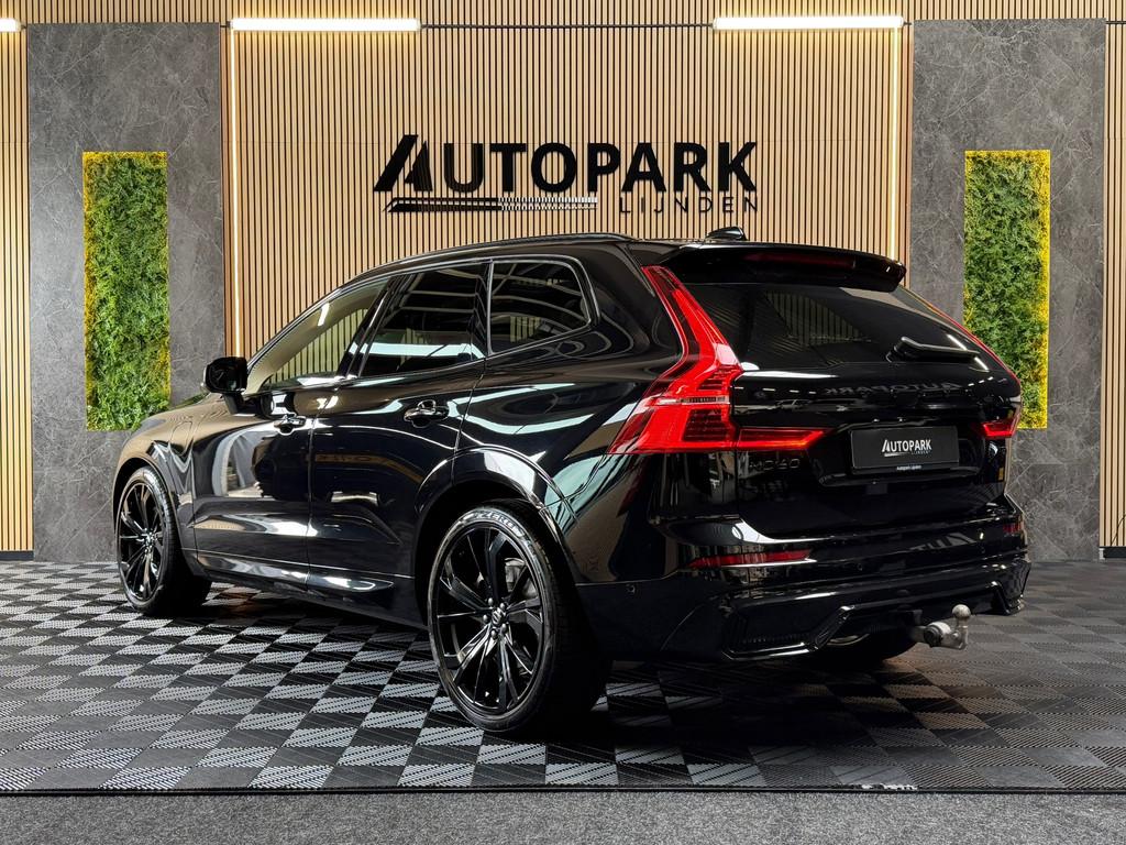 Volvo XC60 2.0 T8 Plug-in-hybrid AWD BLACK EDITION PANO|BOWE, Automaat, Gebruikt, 4 cilinders, 1969 cc