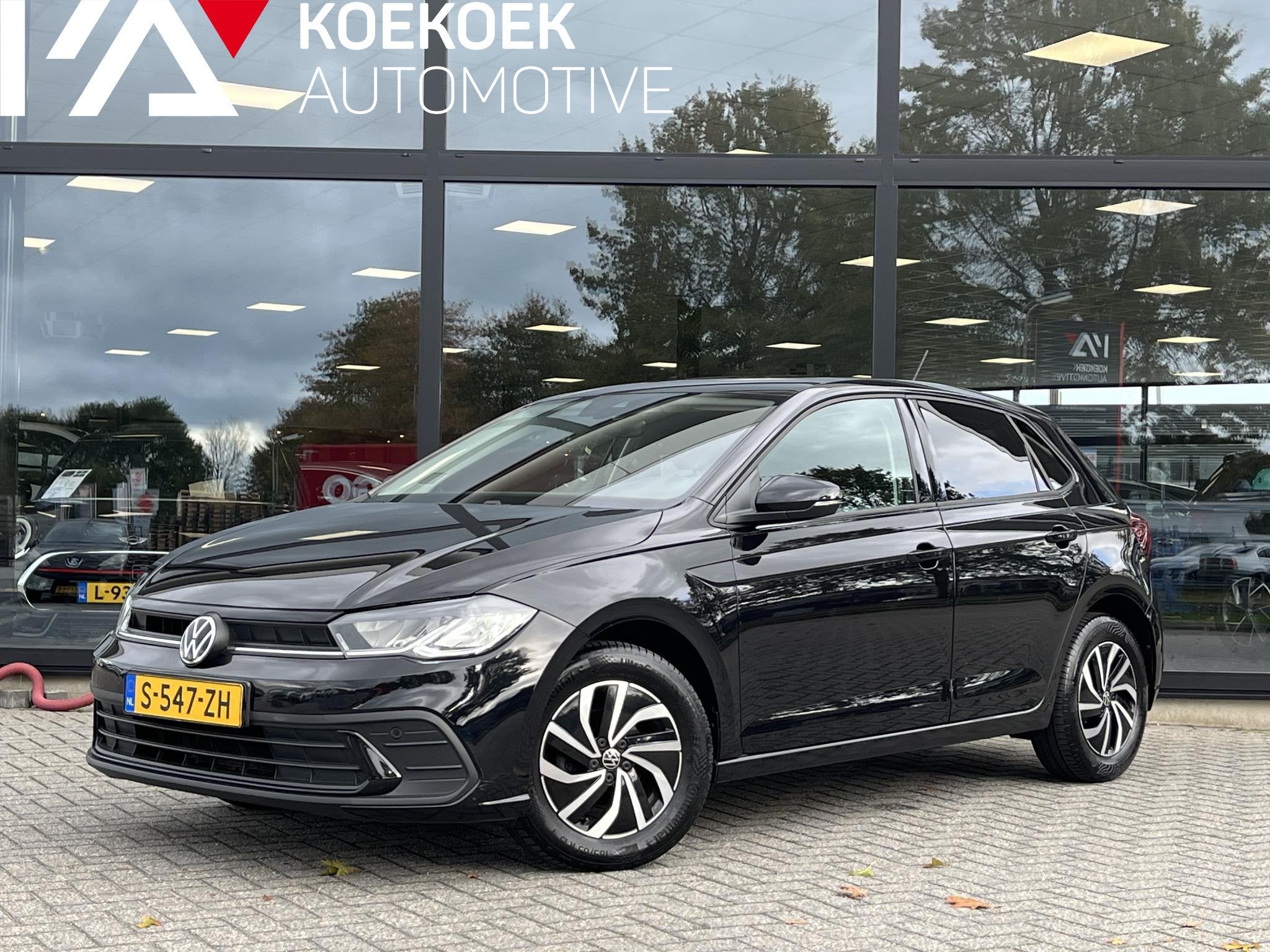 Volkswagen Polo 1.0TSI Life CAMERA/CARPLAY/STOELVERW., Auto's, Voorwielaandrijving, Stof, Gebruikt, Met garantie (alle)