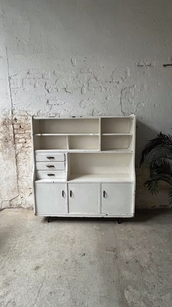 Vintage wandkast sideboard landelijk stoer wit retro 125 135, Ophalen, Gebruikt, Minder dan 150 cm, Met lade(s)