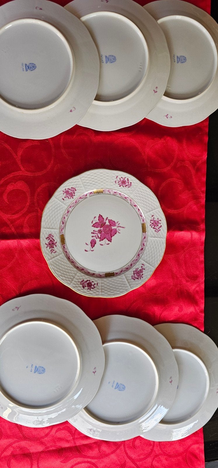 7 Herend borden, 22 cm, met lichte slijtage aan goud, Ophalen