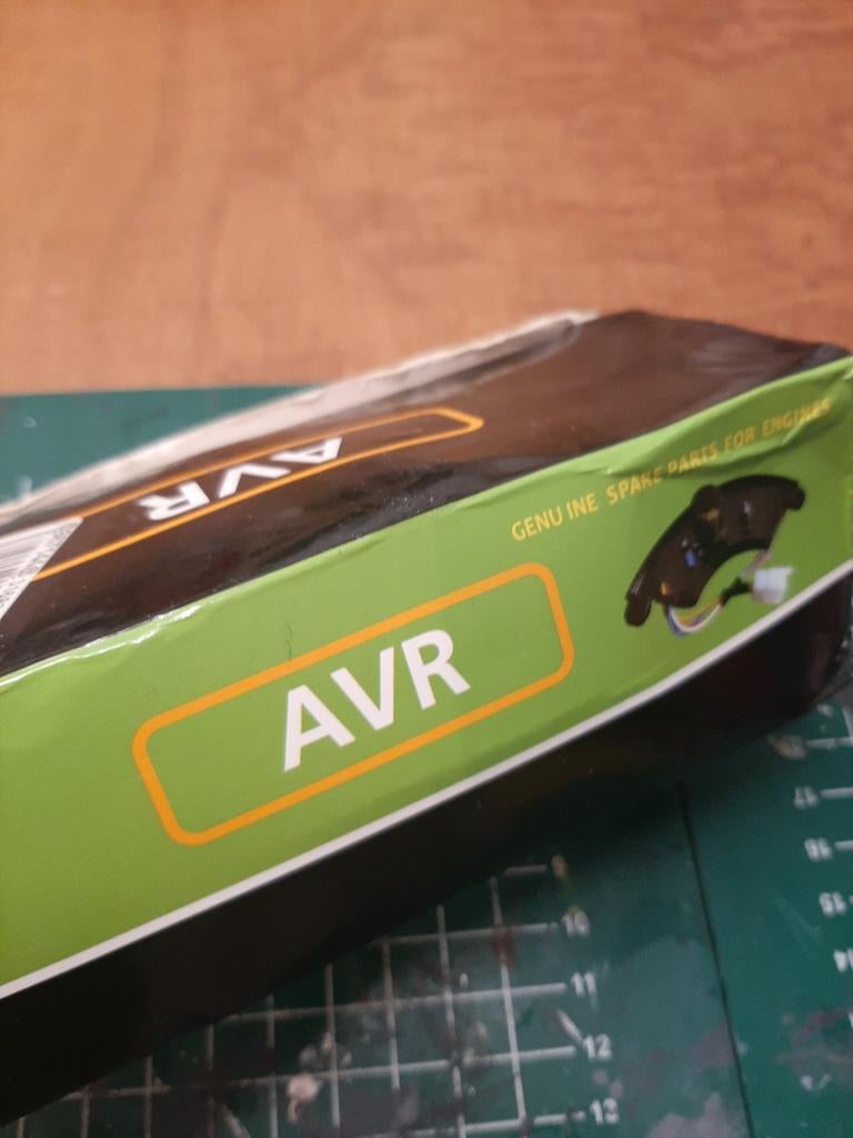 AVR voor 7,5kW generator - gloednieuwe Spanningsregelaar, Ophalen of Verzenden, Nieuw, Overige typen