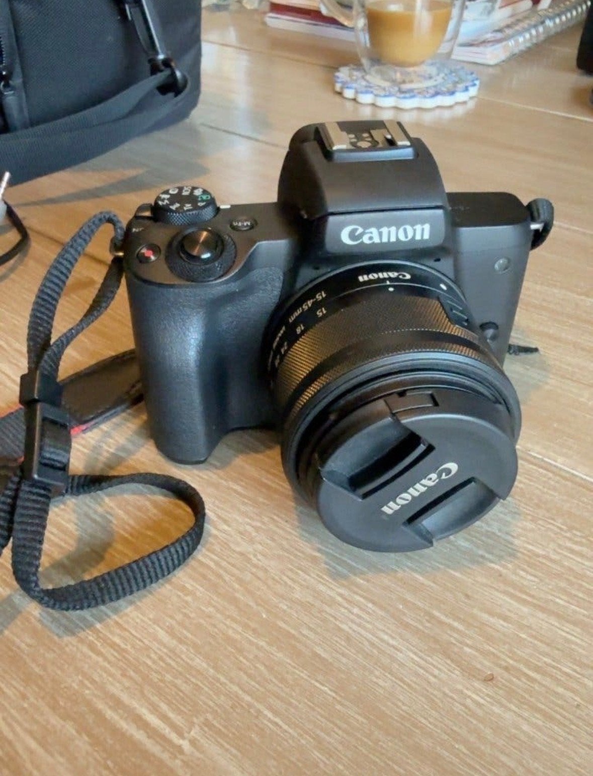 Canon EOS M50 Systeemcamera met 15-45mm lens, Canon, Beeldstabilisatie, Ophalen of Verzenden, Zo goed als nieuw