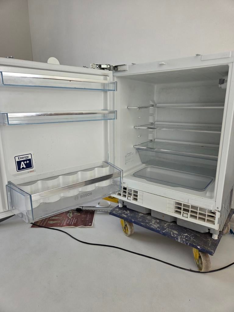 Bosch inbouwkoelkast A++ - Compact en Energiezuinig, Ophalen, Energieklasse A of zuiniger, 45 tot 60 cm, Zonder vriesvak