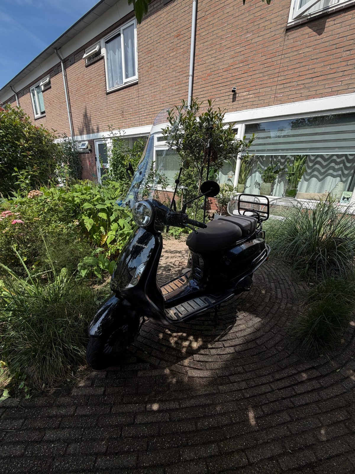 La souris, sourrini uit 2022, Gebruikt, Ophalen, Overige merken