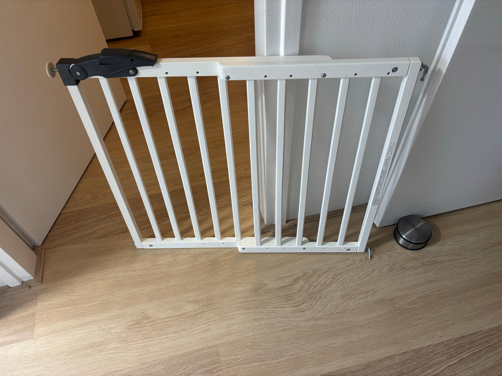 2 stuks traphekjes Fenss Oslo Hout Wit, Gebruikt, 100 tot 115 cm, Ophalen of Verzenden, Schroefhekje