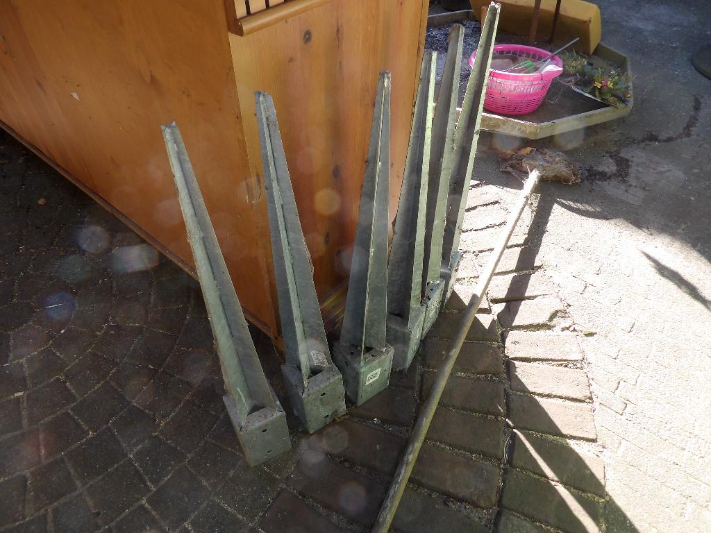 6 x verzinken paalhouders 75 cm lang, Tuin en Terras, Ophalen, Nieuw, Minder dan 180 cm, Palen