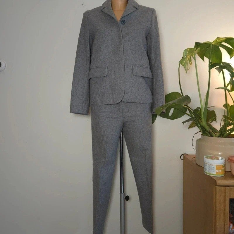 Cos wool suit xs pantalon blazer, Kleding | Dames, COS, Kostuum of Pak, Ophalen of Verzenden, Zo goed als nieuw