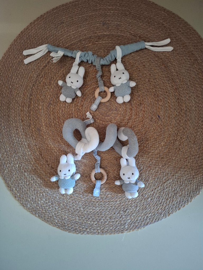Nijntje wagenspanner en boxspiraal knit, Kinderen en Baby's, Ophalen of Verzenden, Zo goed als nieuw, Overige typen