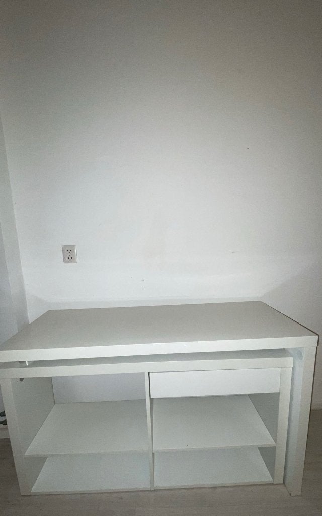 IKEA MICKE bureau wit met opbergruimte, Ophalen, Opbergruimte, 50 cm, Zo goed als nieuw