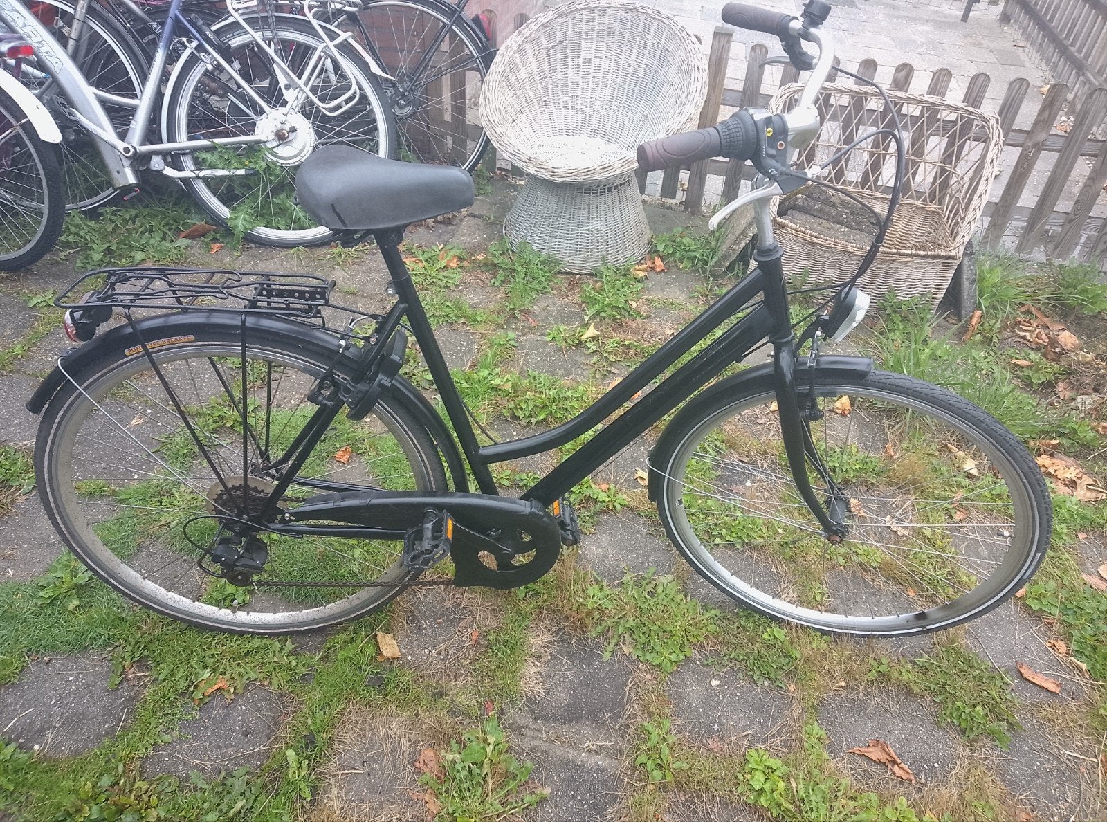 28 inch dames fiets., Ophalen, Zo goed als nieuw, Versnellingen