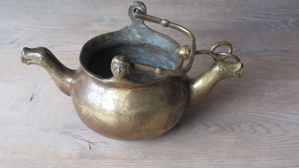 Lavabo bronzen antieke waterketel met hengsel, Ophalen of Verzenden, Brons