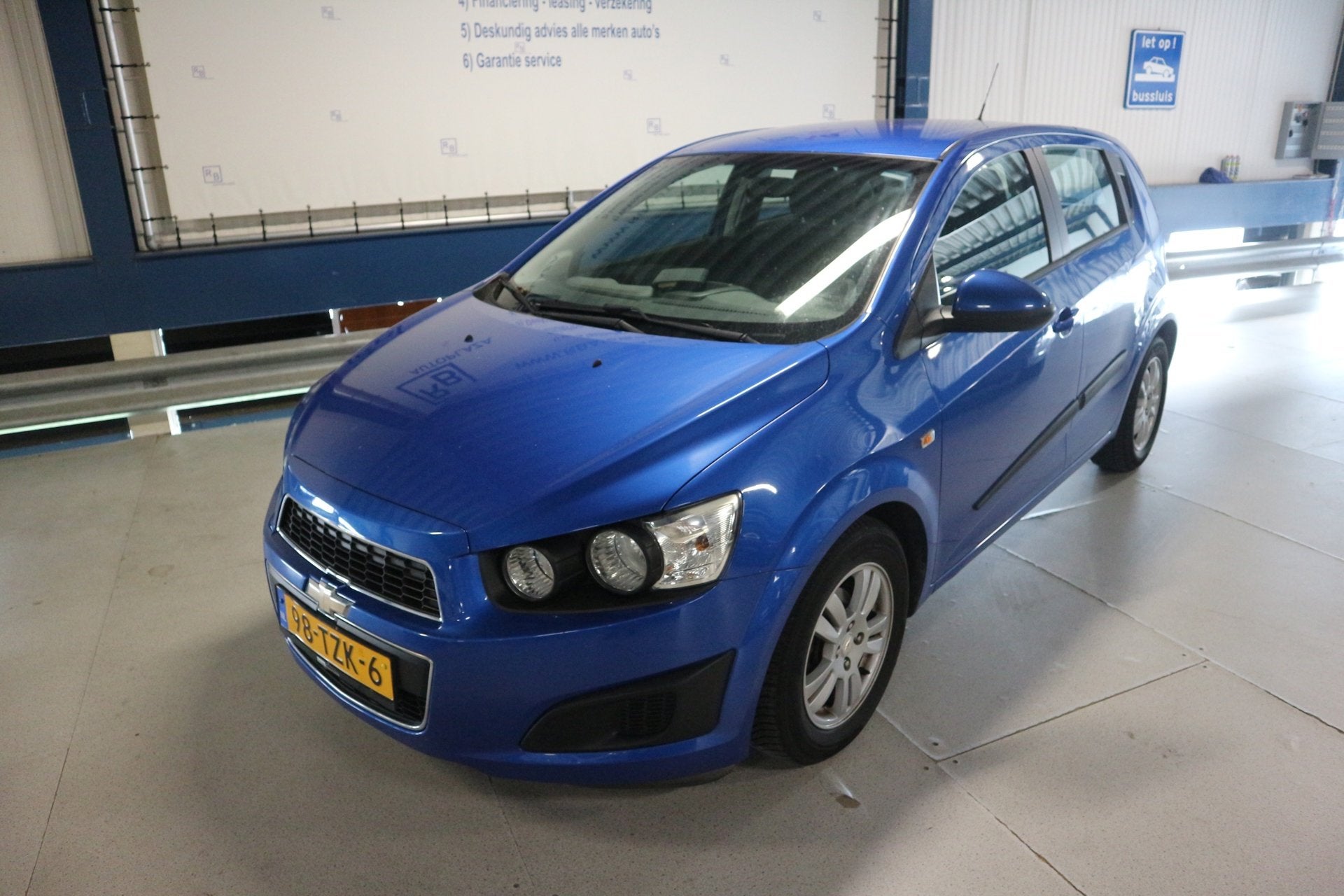 Chevrolet Aveo 1.4 LTZ / 5 drs / Ac / Stoelverwarming / APK, Voorwielaandrijving, Euro 5, 101 pk, Gebruikt