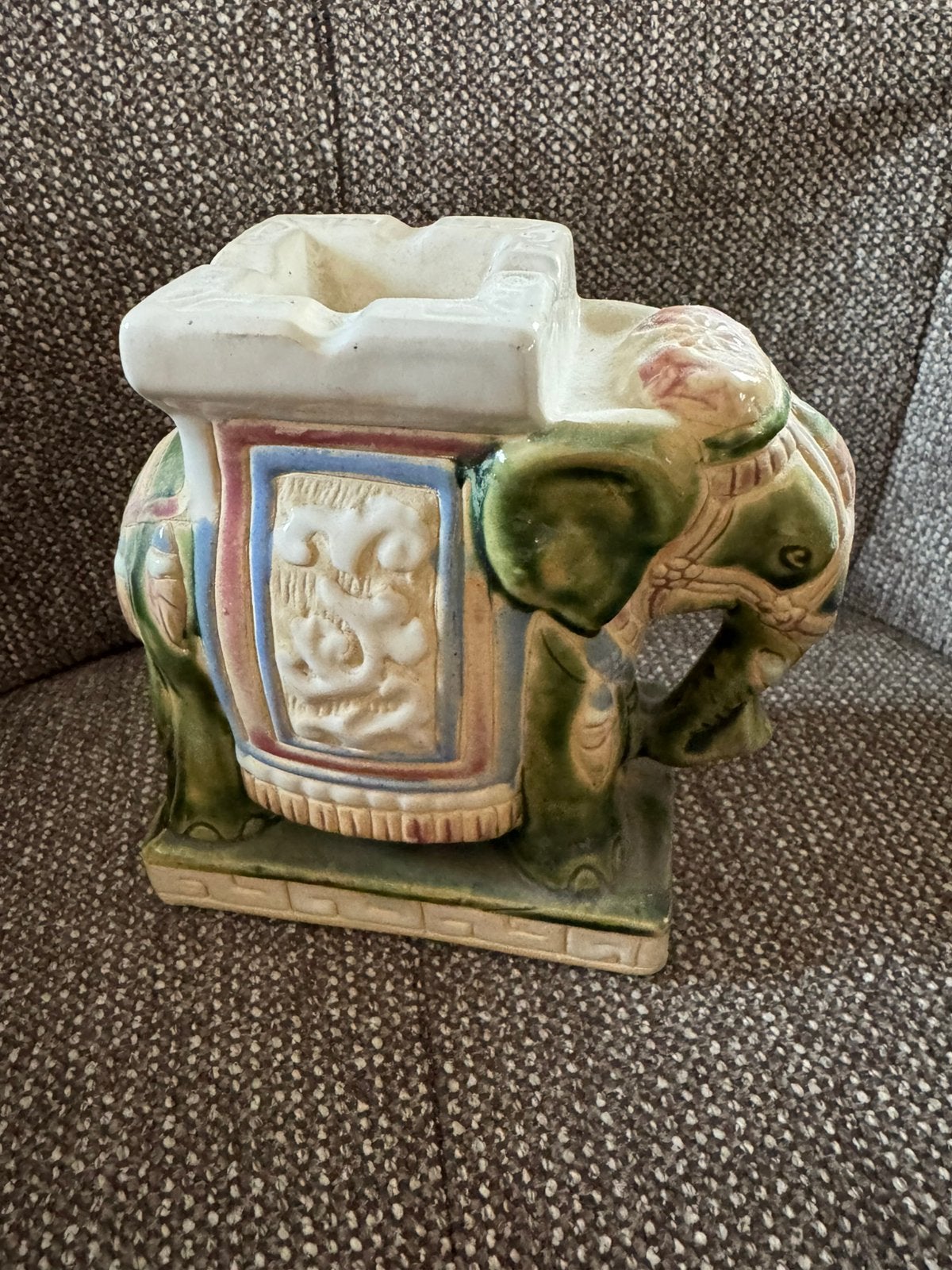 Vintage Keramische Olifant Asbak. Groen, Ophalen of Verzenden