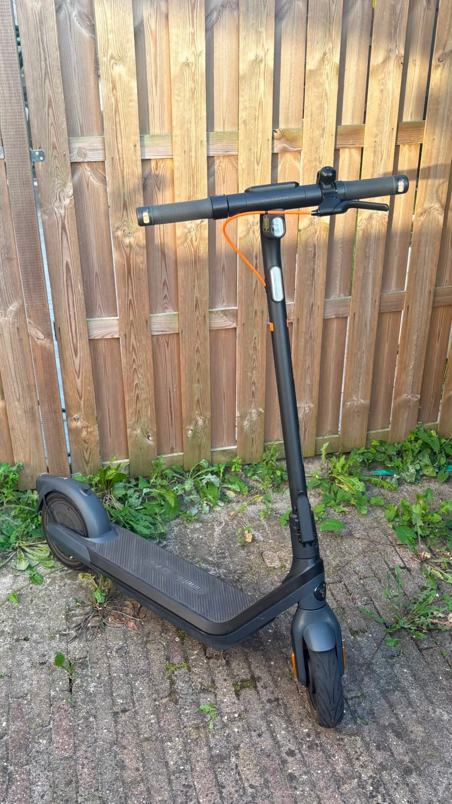 Ninebot e2 pro, Ophalen, Zo goed als nieuw, Elektrische step (E-scooter)