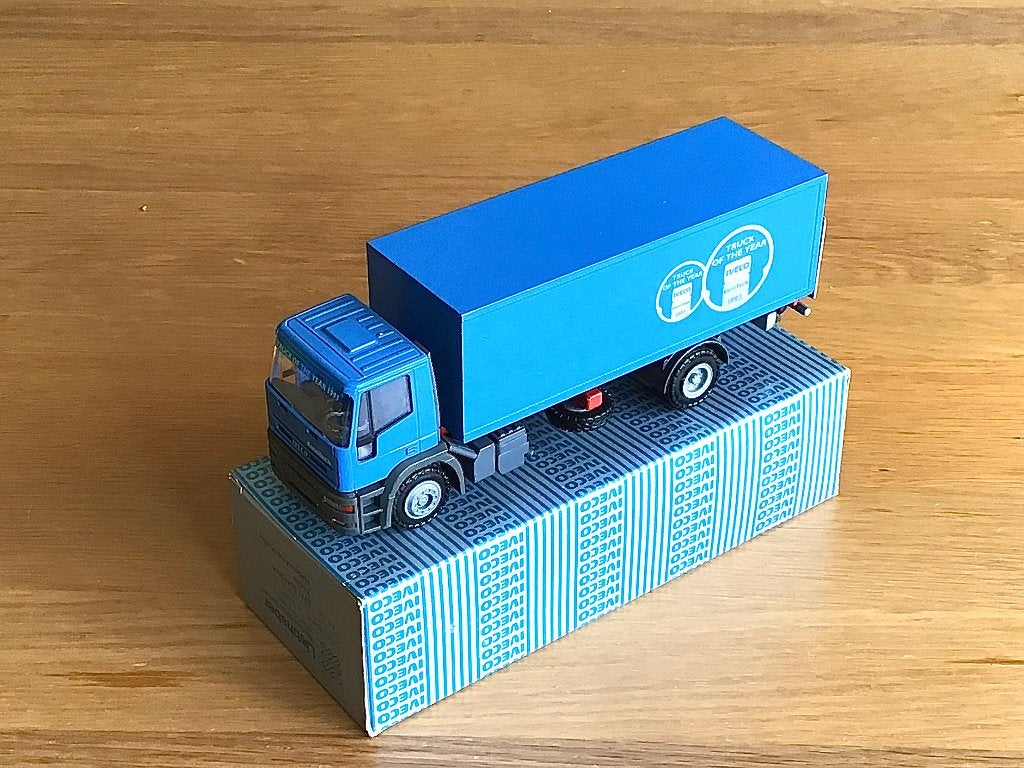 Conrad Iveco Eurotech, Oldcars., Ophalen of Verzenden, Zo goed als nieuw, Bus of Vrachtwagen, Conrad