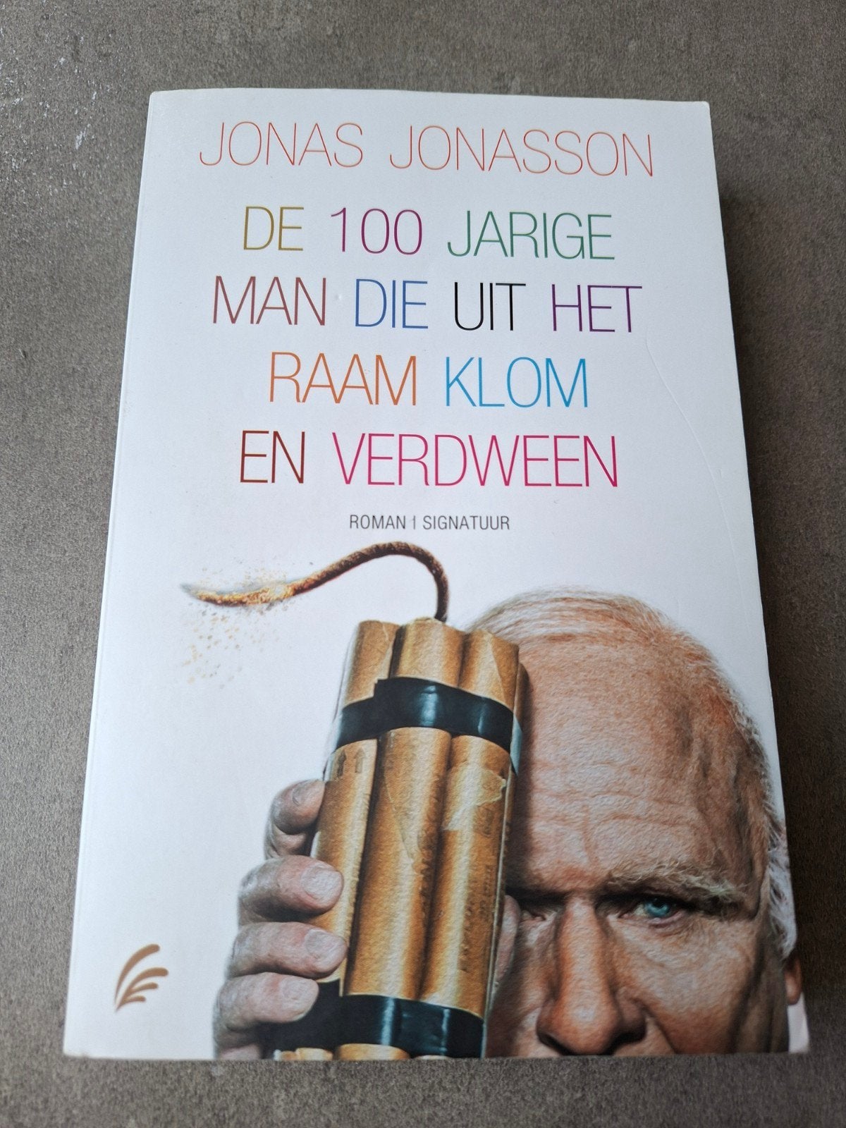 De 100 jarige man die uit het raam klom en verdween., Boeken, Humor, Ophalen of Verzenden, Gelezen