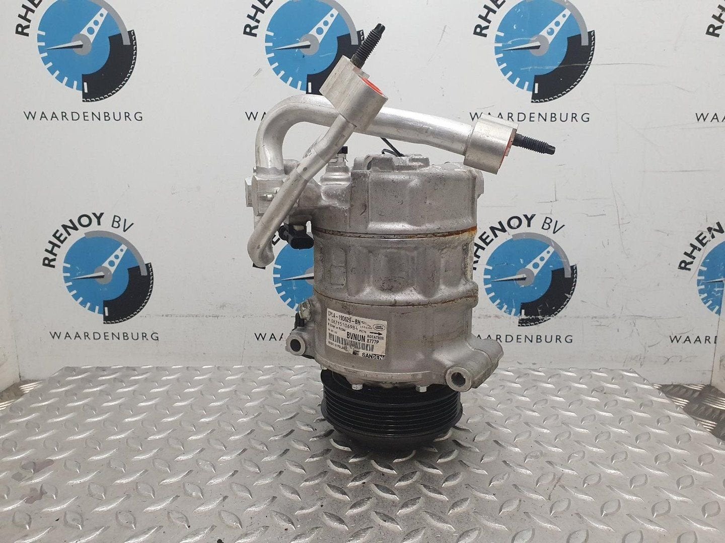 LANDROVER DISCOVERY SPORT AIRCO COMPRESSOR / AIRCOPOMP 2019, Ophalen of Verzenden, Gebruikt, Stiba lid