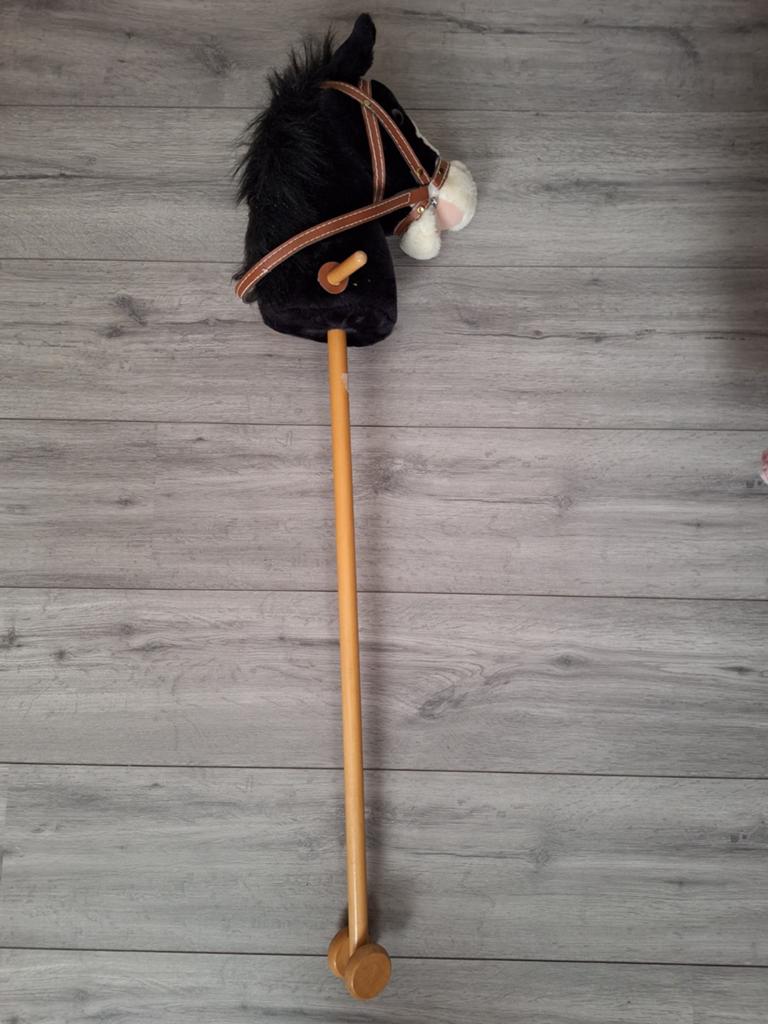 Houten stokpaardje met geluid, Kinderen en Baby's, Speelgoed | Overig, Ophalen, Zo goed als nieuw, Jongen of Meisje