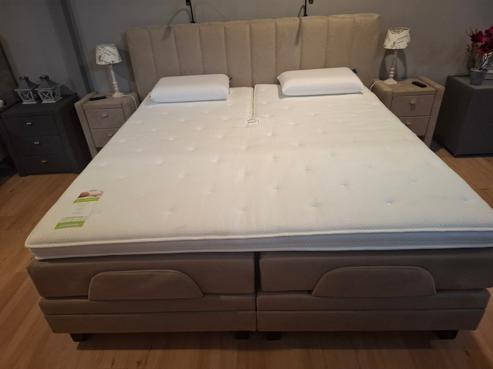 Luxe Boxspring, Huis en Inrichting, Slaapkamer | Boxsprings, Ophalen, 210 cm, 180 cm, Nieuw