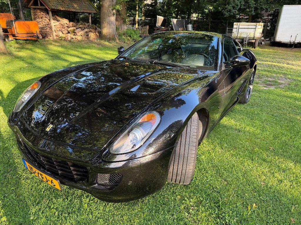 Ferrari 599 6.0 V12 GTB Fiorano F1 2009 Zwart, Auto's, Automaat, 5999 cc, Achterwielaandrijving, 12 cilinders