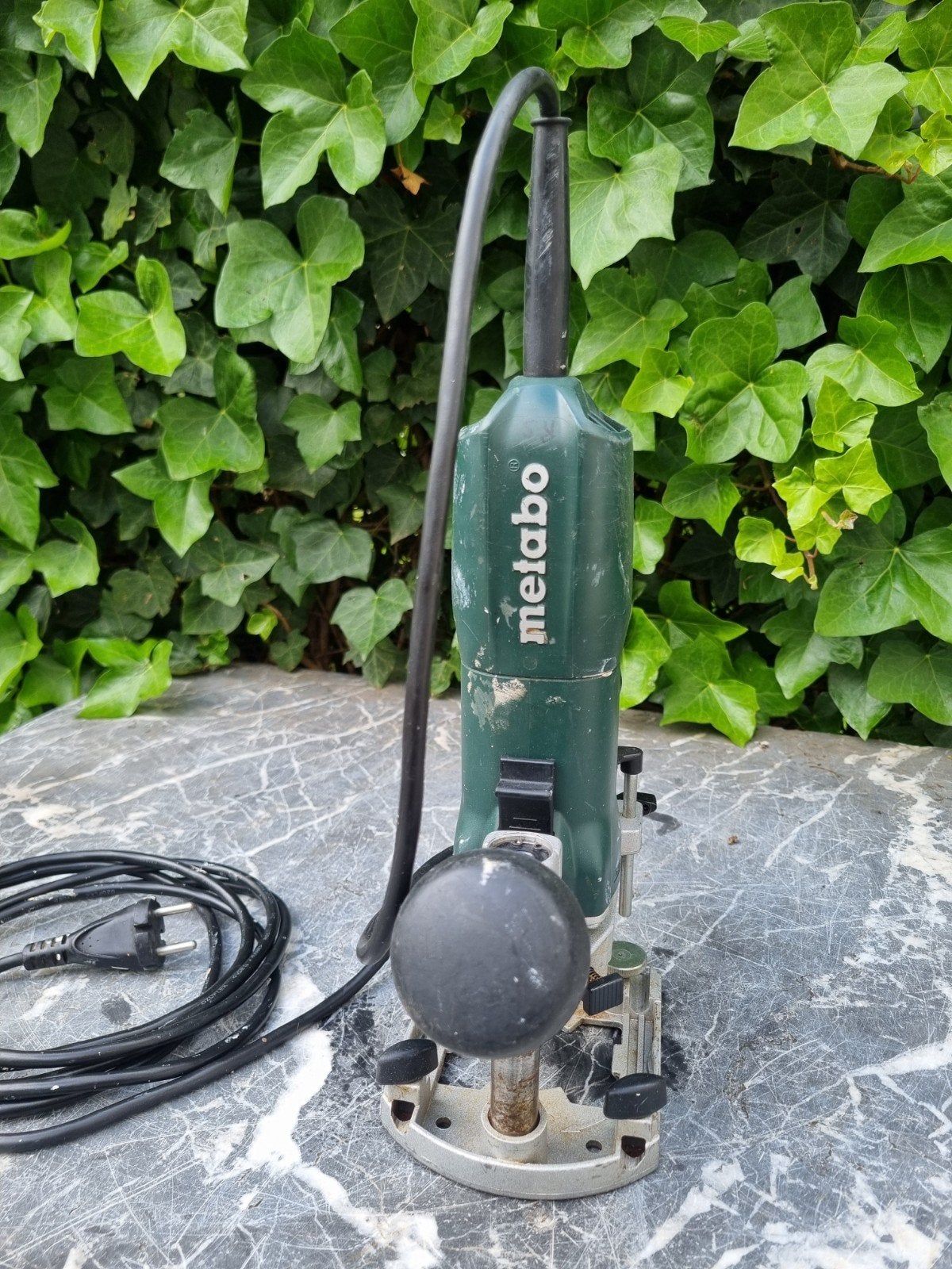 Metabo Bovenfrees - Krachtig en Betrouwbaar, Ophalen of Verzenden, Zo goed als nieuw, Bovenfrees, Metabo