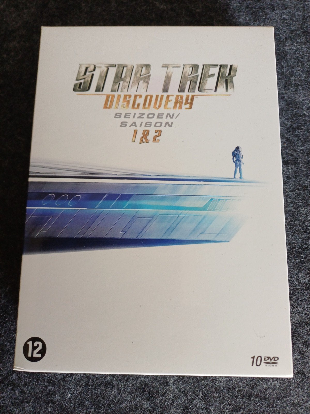 Star trek discovery seizoen 1 en 2, Ophalen, Zo goed als nieuw
