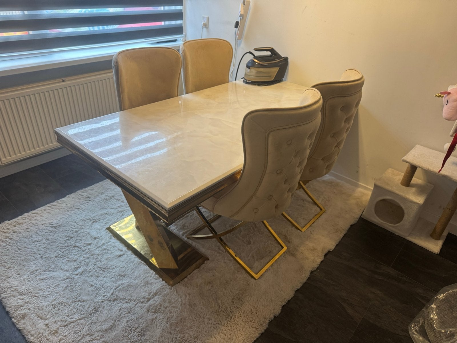Marmeren eettafel met gouden onderstel, Ophalen, Overige materialen, Gebruikt, 50 tot 100 cm
