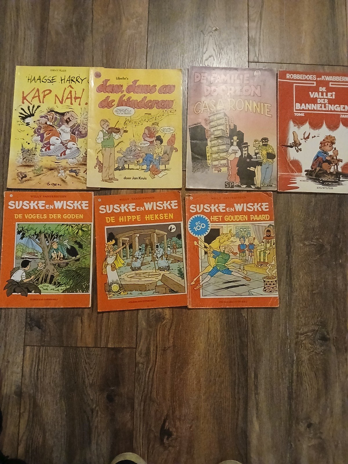 Diverse stripboeken: Suske en Wiske, Haagse Harry, etc., Meerdere stripboeken, Ophalen of Verzenden, Gelezen