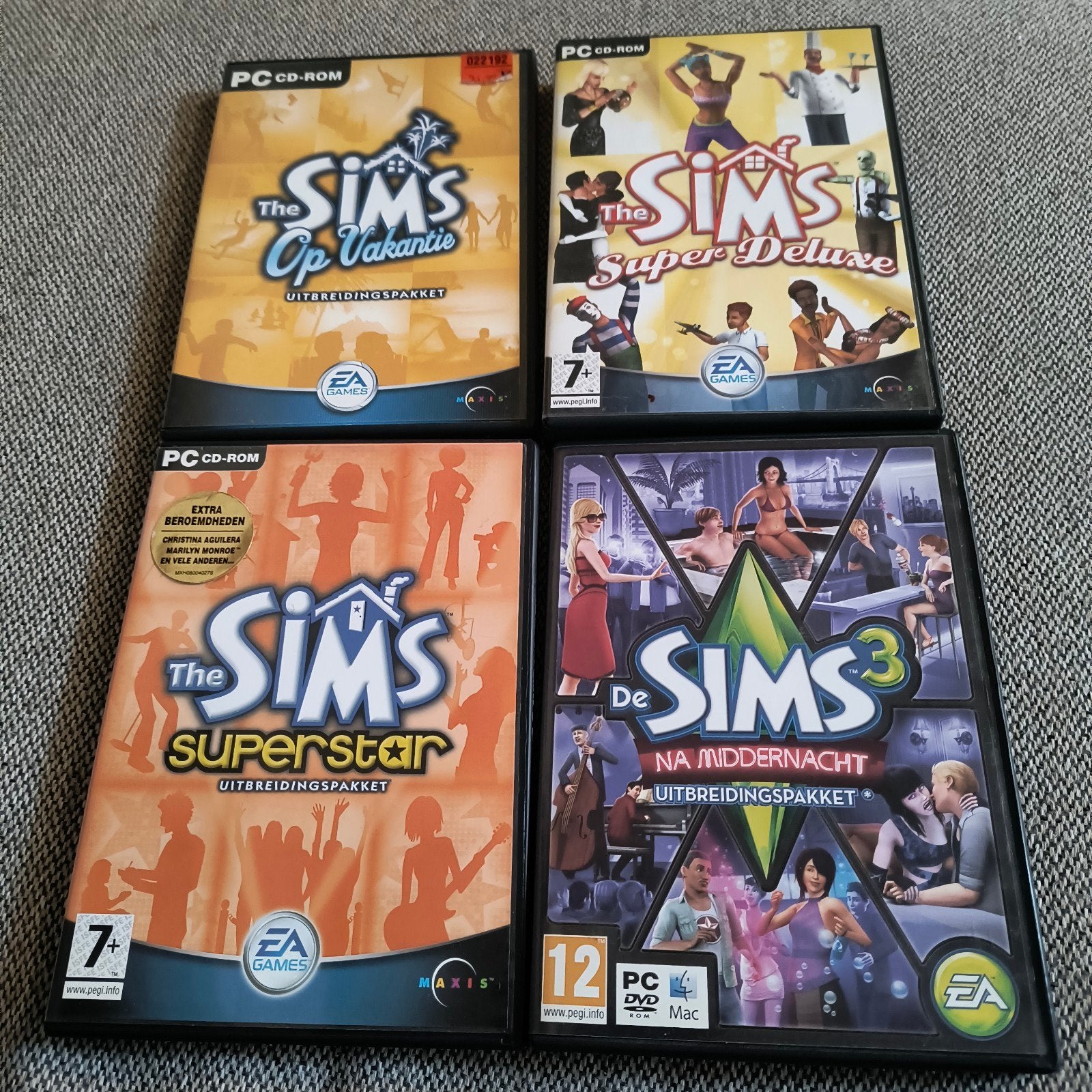 The Sims CD-ROM Uitbreidingspakketten (4 stuks), Gebruikt, 1 speler, Ophalen of Verzenden, Vanaf 7 jaar