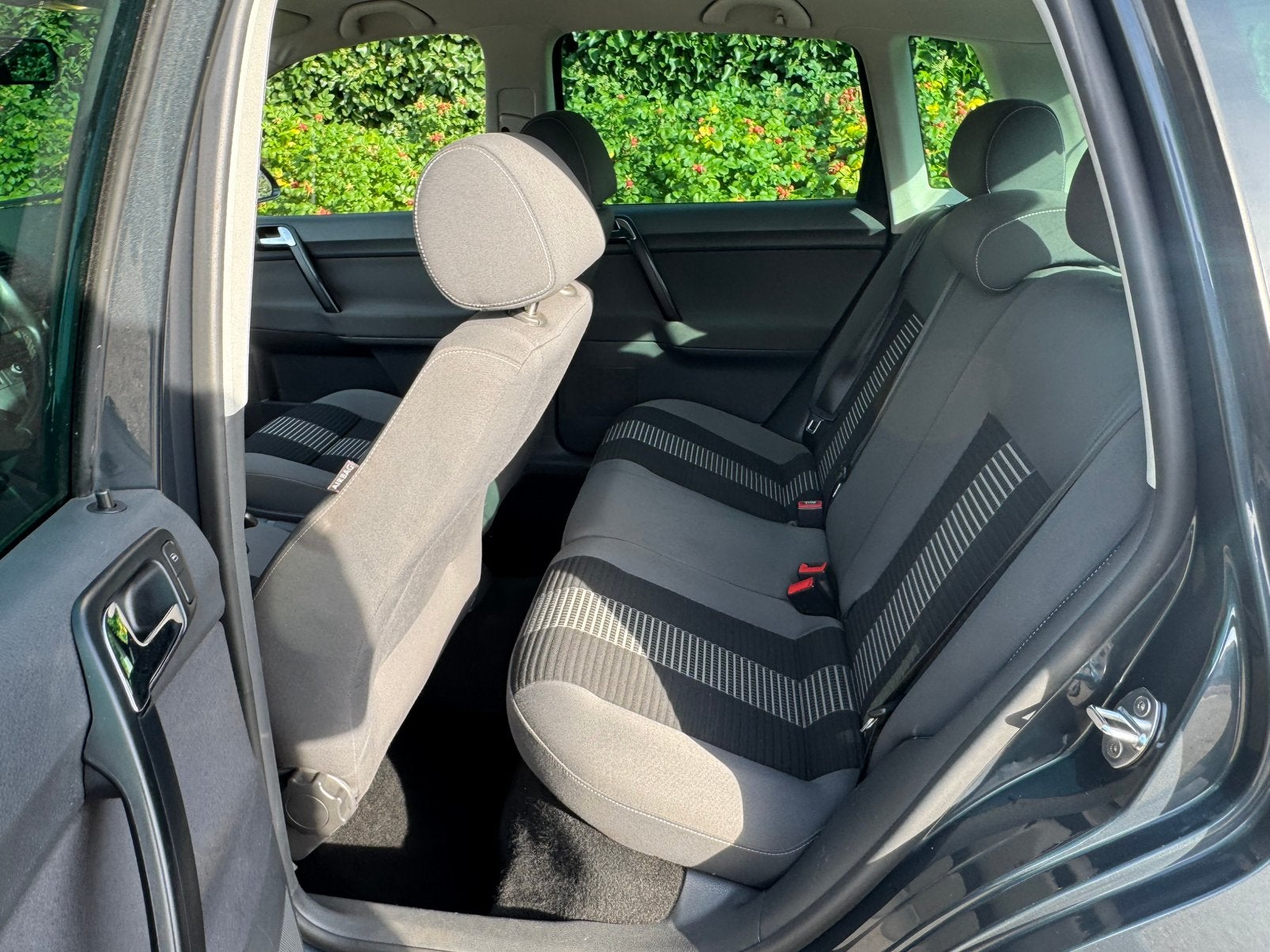 Foto 9 van Volkswagen Polo 1.2 Esyline 2008 Grijs Nieuwe Apk
