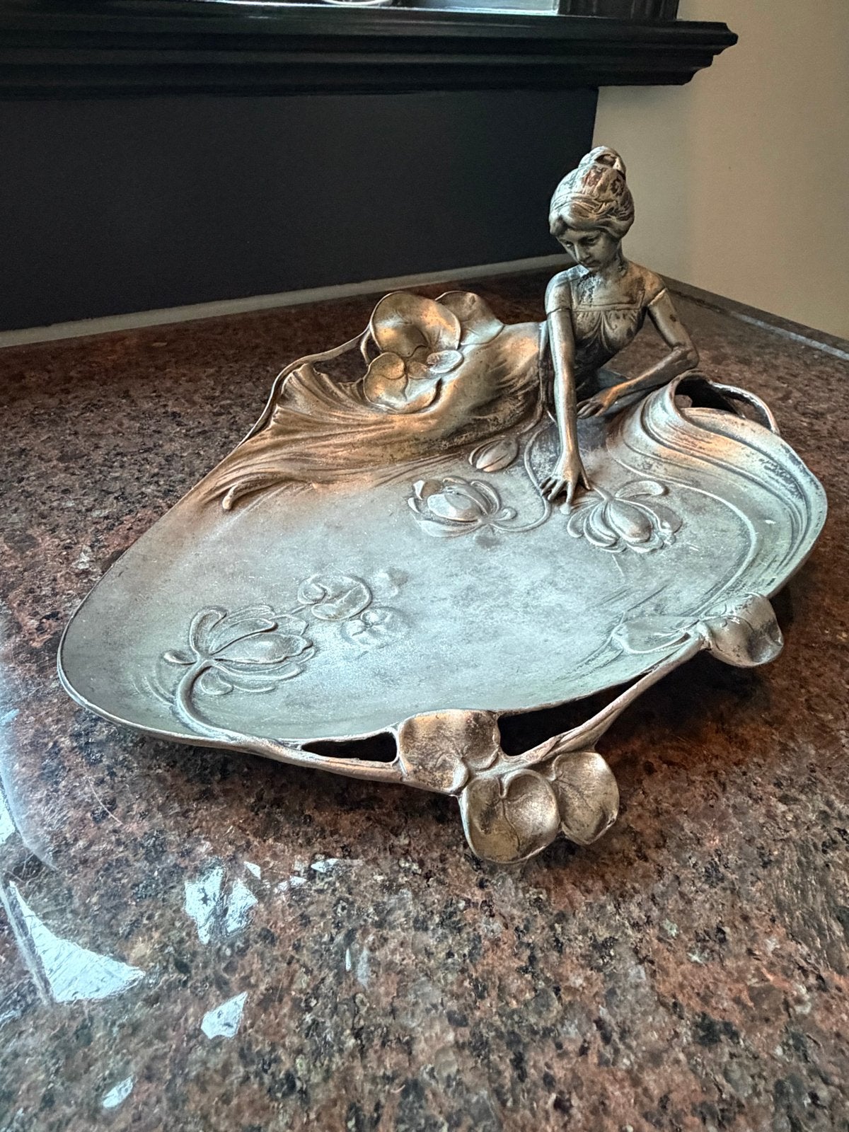 Originele Nederlandse Art Nouveau schaal van C. Kurz & Co, Antiek en Kunst, Ophalen of Verzenden