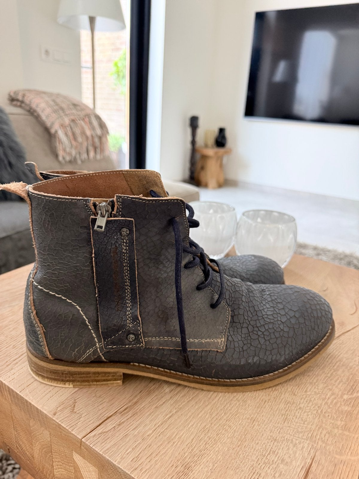Yellow Cab Boots Maat 45, Ophalen of Verzenden, Gedragen, Overige kleuren, Boots