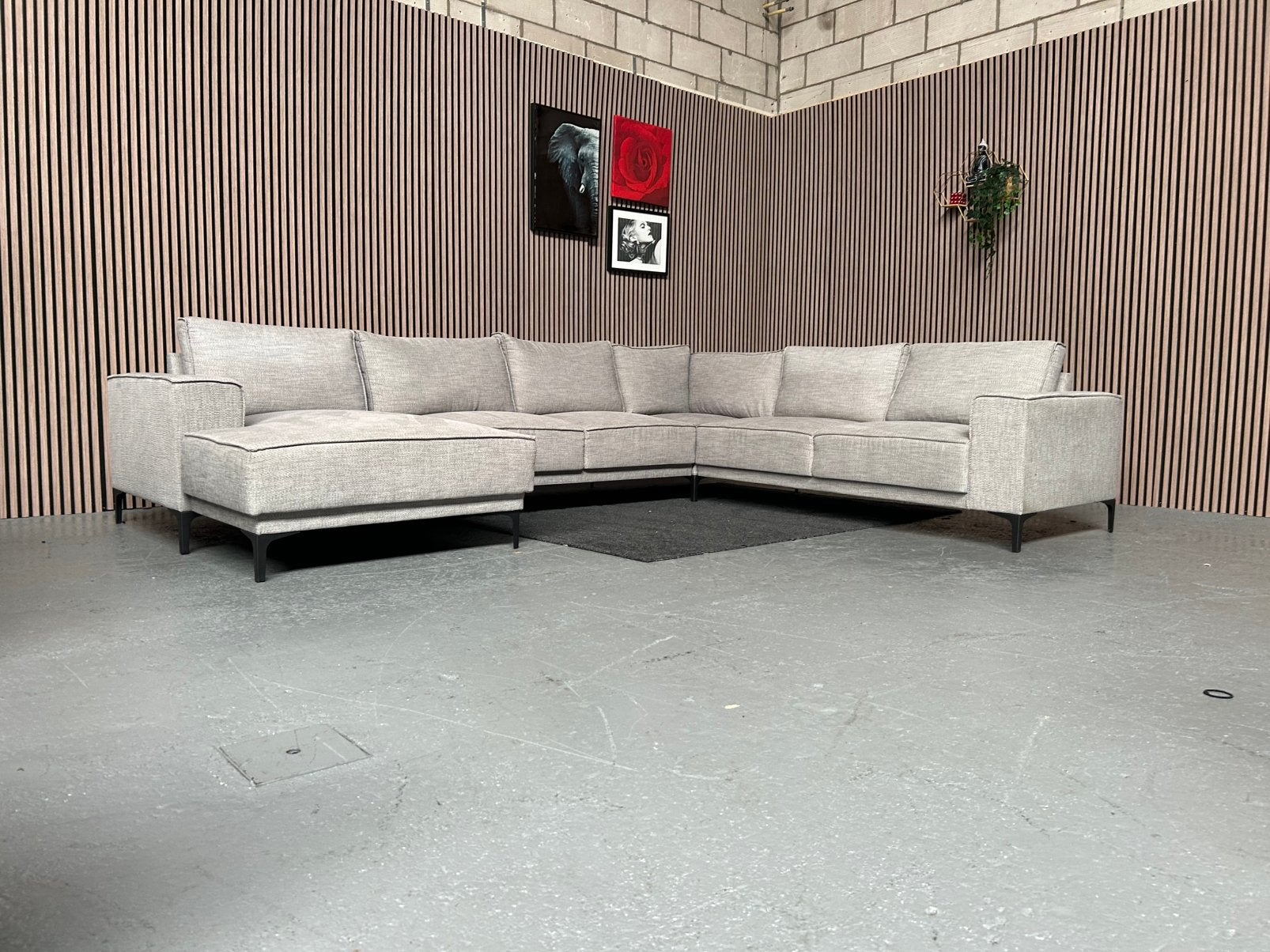 GRATIS LEVERING U-Bank Grijs Profijt 342X261 GEREINIGD, 250 tot 300 cm, Hoekbank, Zo goed als nieuw, Vierpersoons of meer