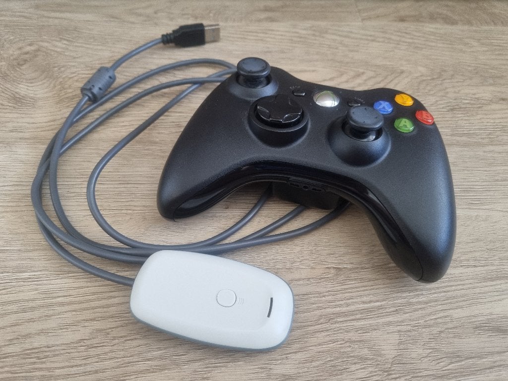 Xbox 360 Wireless Controller + Receiver, Ophalen of Verzenden, Zo goed als nieuw, Controller, Xbox 360