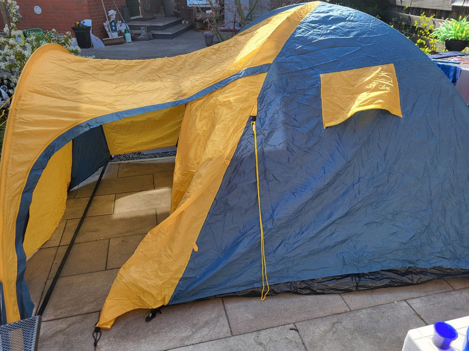 goede tent 2 a 3 personen met slaapcabine, Caravans en Kamperen, Ophalen of Verzenden