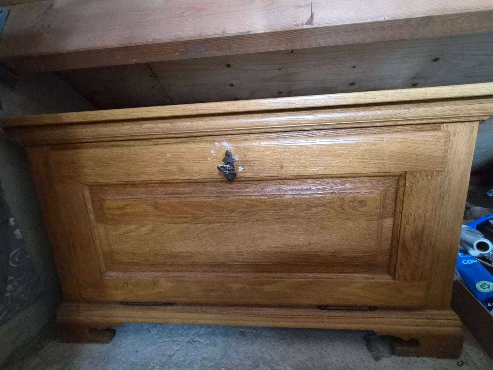 Massieve eiken dekenkist met opbergruimte, Antiek en Kunst, Ophalen