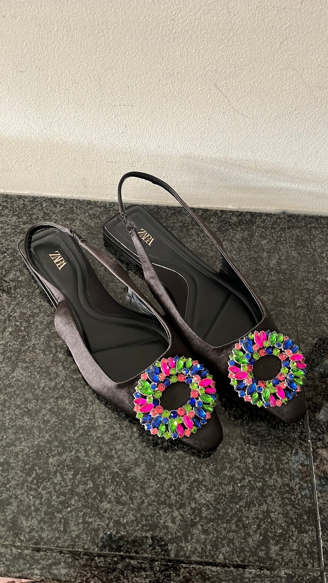BEELDIGE SLINGBACK’S ZARA, Kleding | Dames, Verzenden, Zo goed als nieuw, Zwart, Sandalen of Muiltjes
