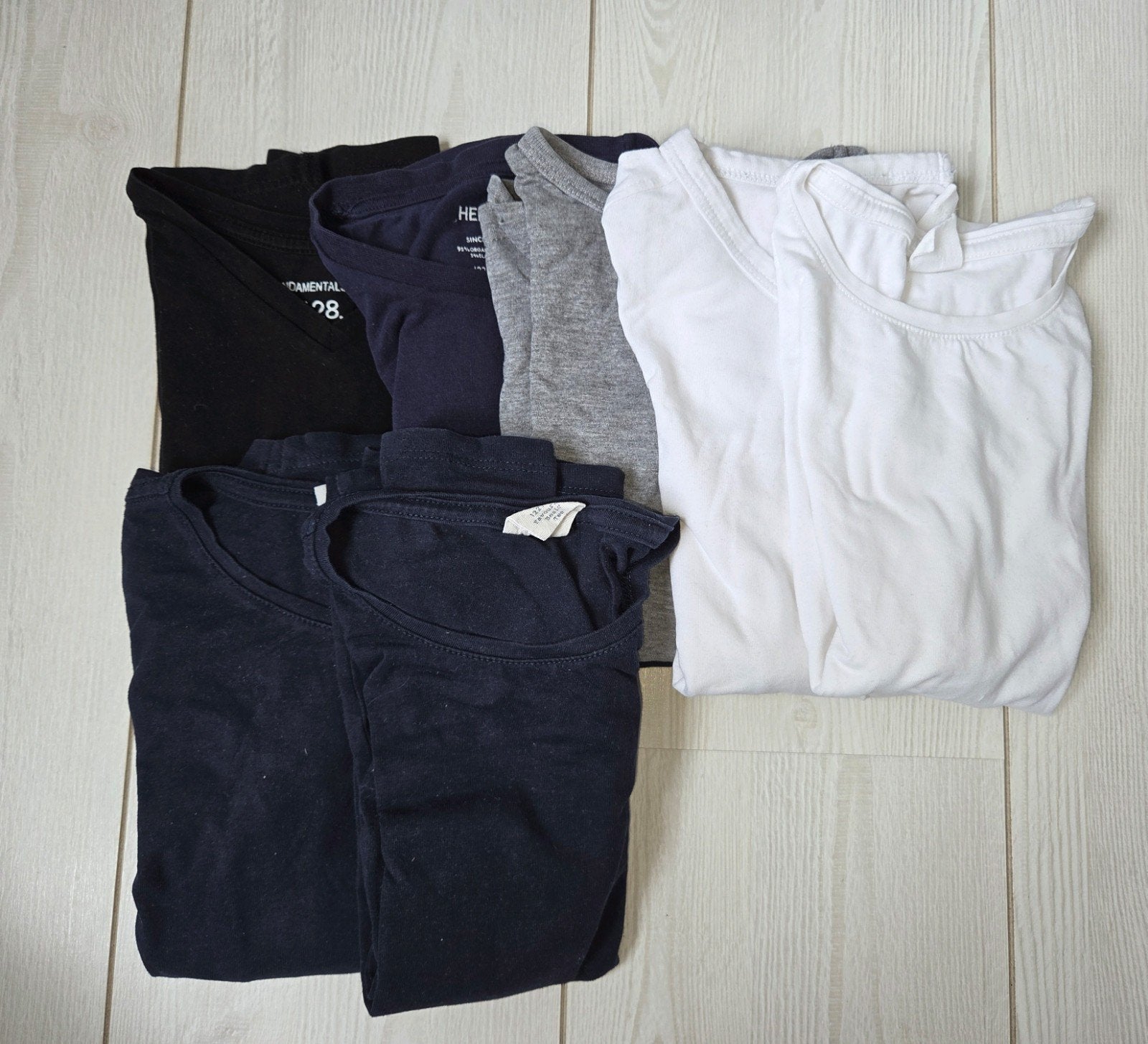 7 basic longsleeves: donkerblauw, zwart, grijs, wit, Kinderen en Baby's, Kinderkleding | Maat 122, Jongen of Meisje, Ophalen of Verzenden