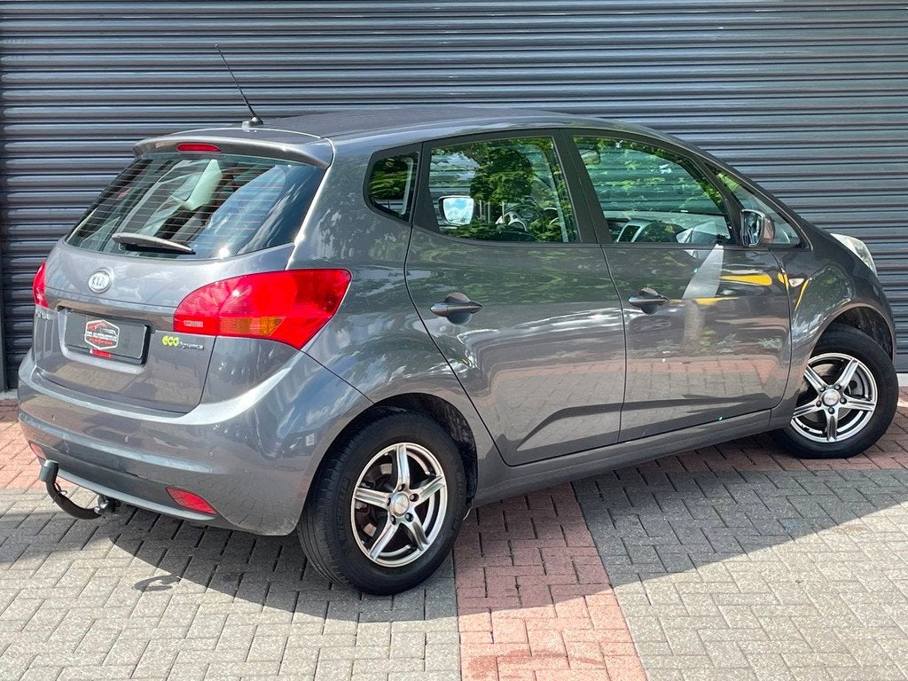 Kia Venga 1.4 CVVT X-tra Airco | Cruise | Pdc | Bluetooth |, Auto's, Kia, Voorwielaandrijving, Euro 5, Stof, Gebruikt