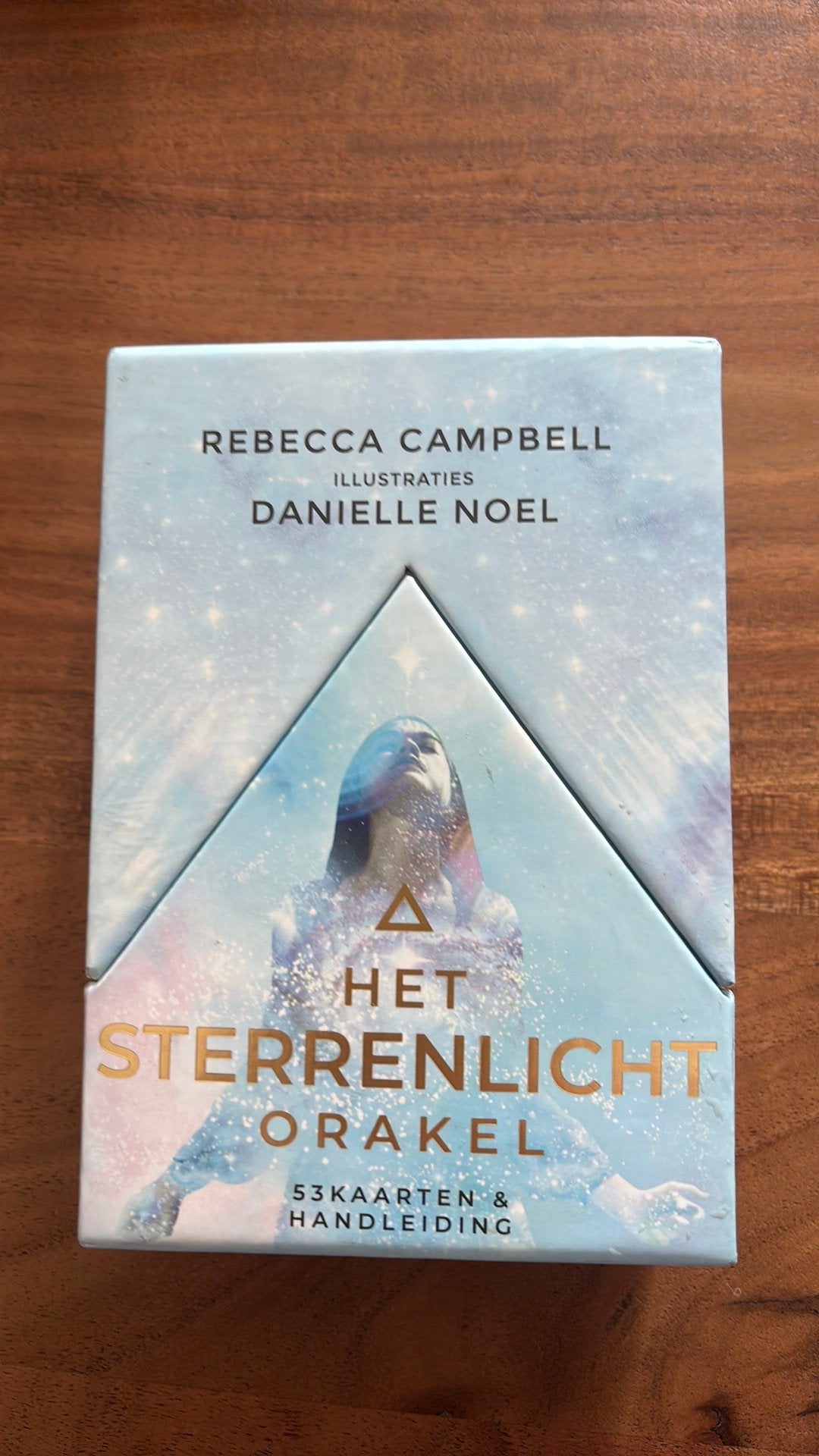 Rebecca Campbell - Het Sterrenlicht Orakel, Overige typen, Ophalen of Verzenden, Zo goed als nieuw, Rebecca Campbell