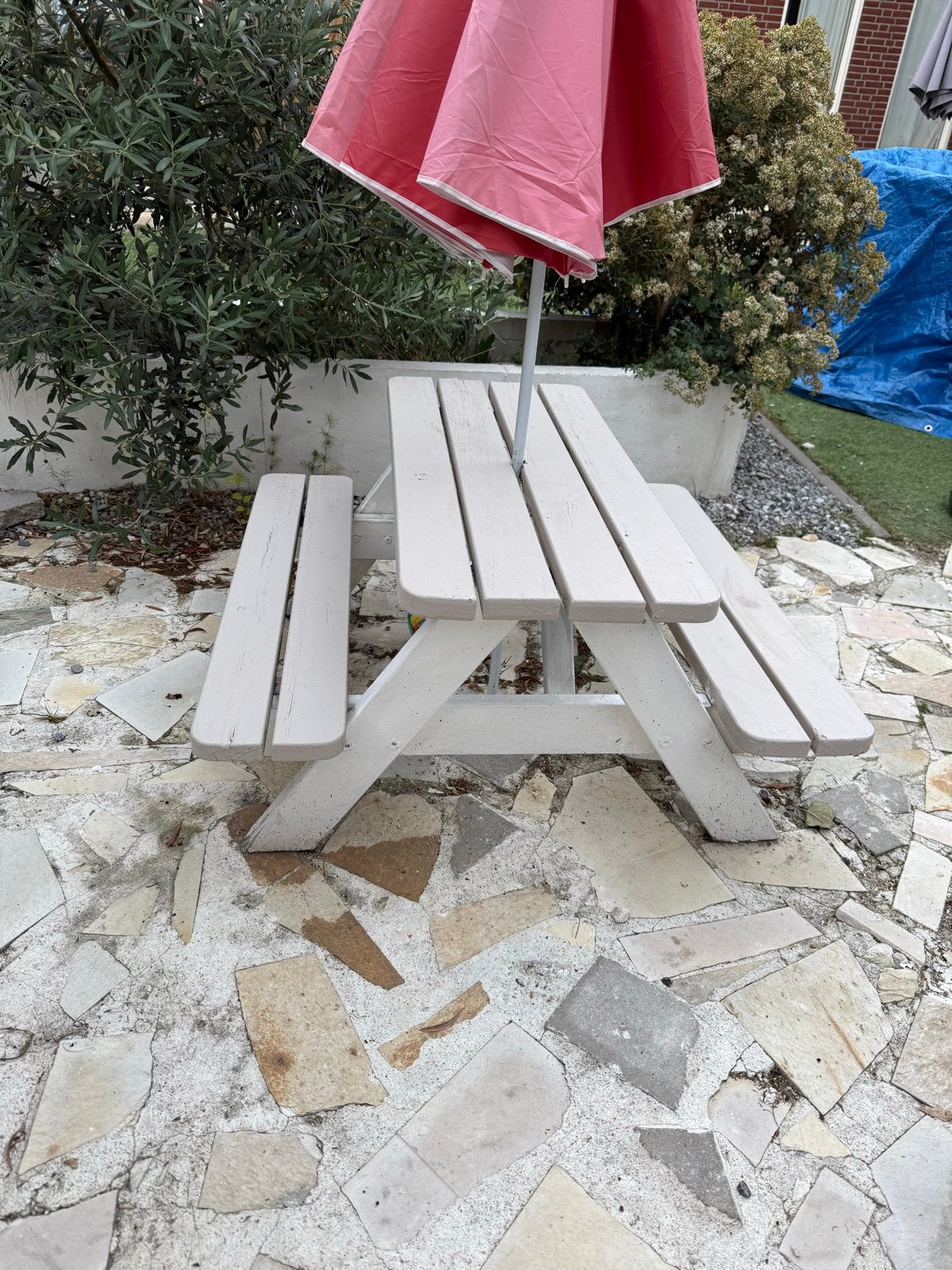 Leuke kinderpicknicktafel - overschilderbaar, Tuin en Terras, Kinderpicknicktafel, Gebruikt, Ophalen of Verzenden, Rechthoekig