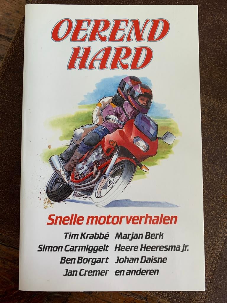 Oerend hard, Boeken, Literatuur, Zo goed als nieuw, Ophalen of Verzenden