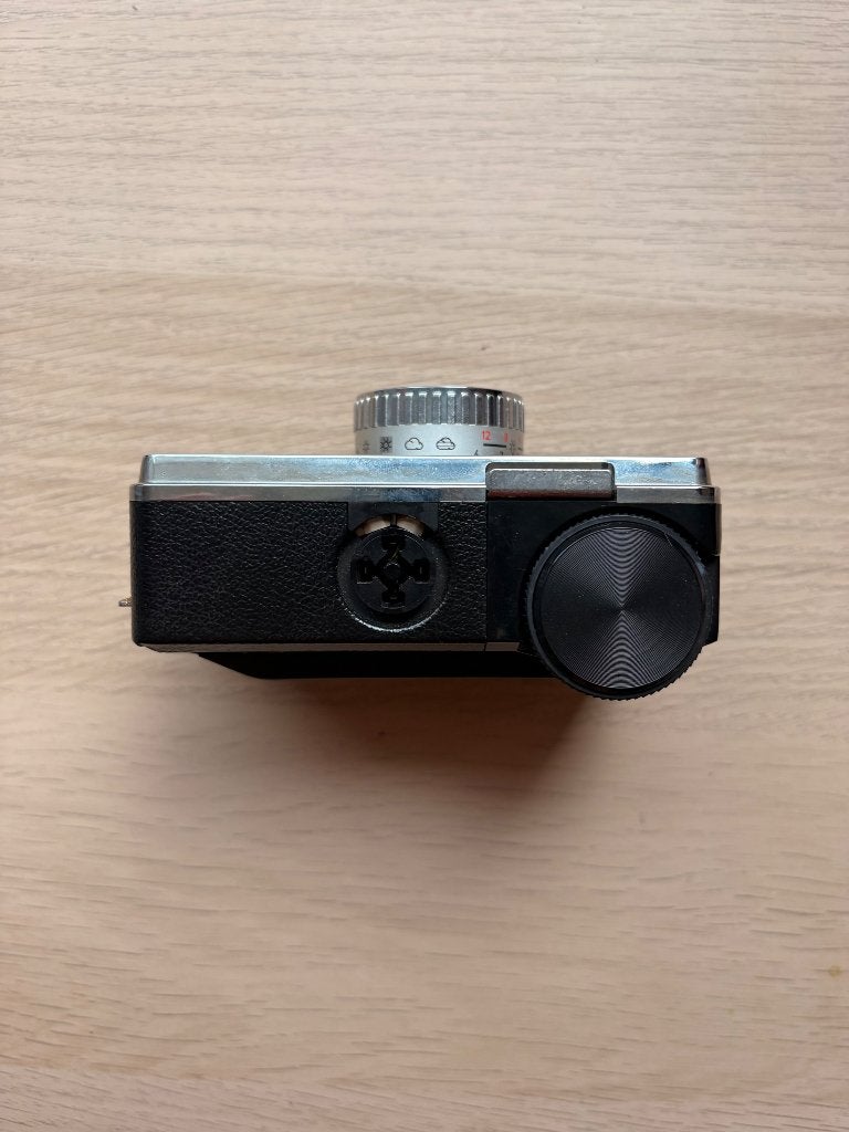 Kodak instamatic 233 analoge camera, Audio, Tv en Foto, Fotocamera's Analoog, Ophalen of Verzenden, Gebruikt, Compact, Kodak