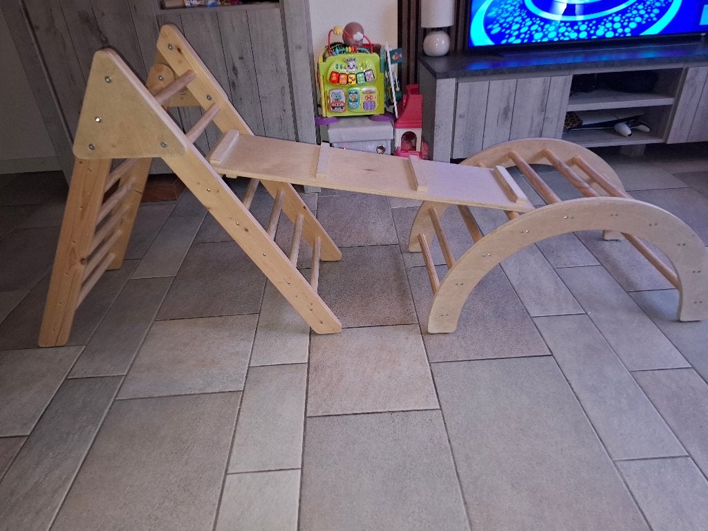Montessori klimrek/ klimboog met glijbaan, Kinderen en Baby's, Speelgoed | Buiten | Speeltoestellen, Ophalen, Gebruikt, Glijbaan