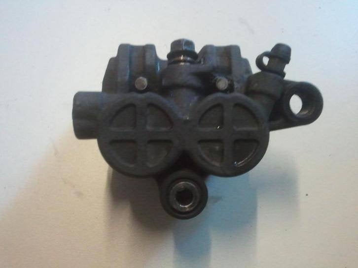 Honda VF1000F remklauw achter VF1000F2 remtang rem klauw, Motoren, Ophalen of Verzenden, Gebruikt