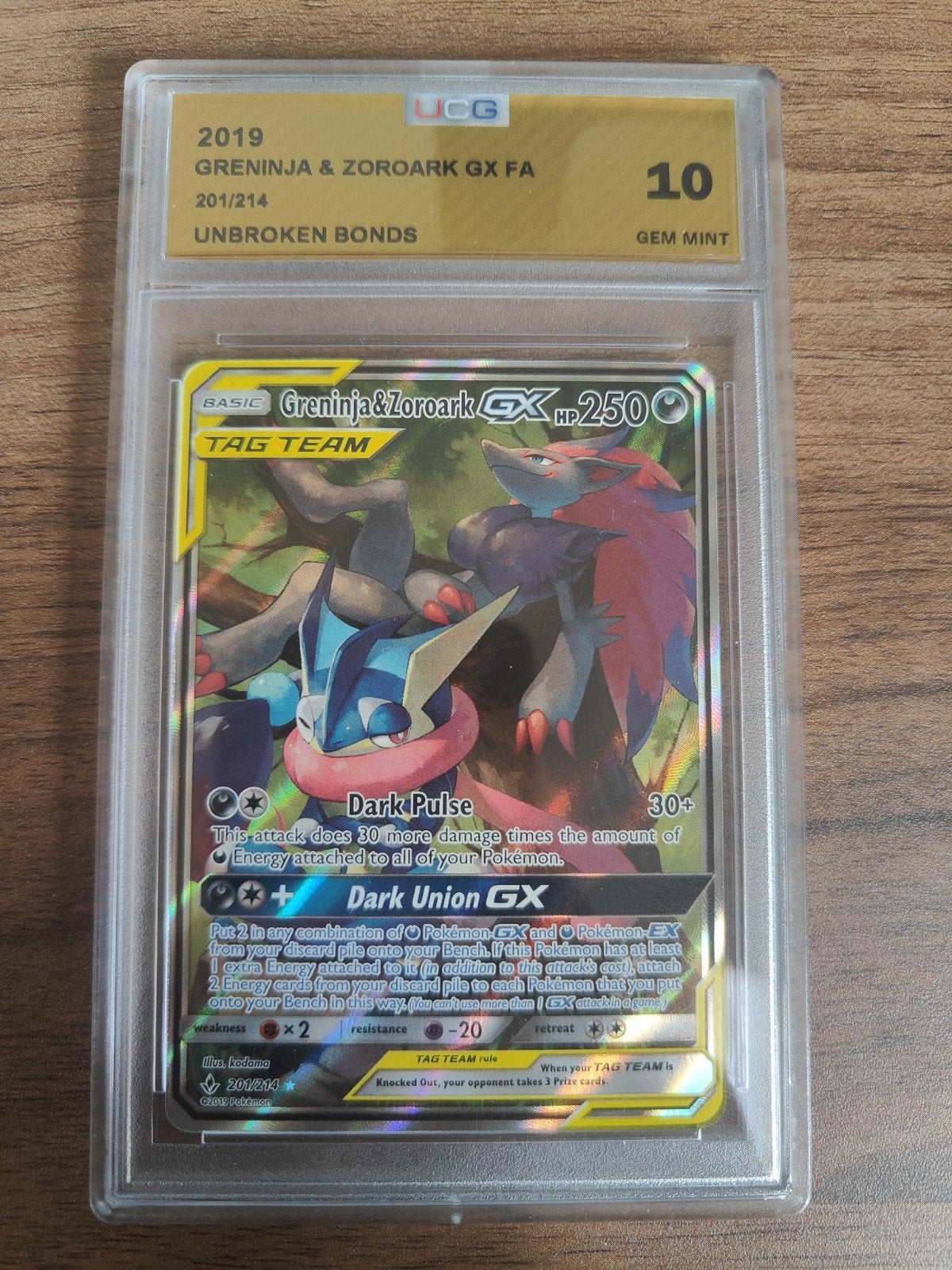 CGC 10 Greninja & Zoroark GX Tag Team 201/214 Pokémon Kaart, Ophalen, Zo goed als nieuw, Losse kaart, Foil