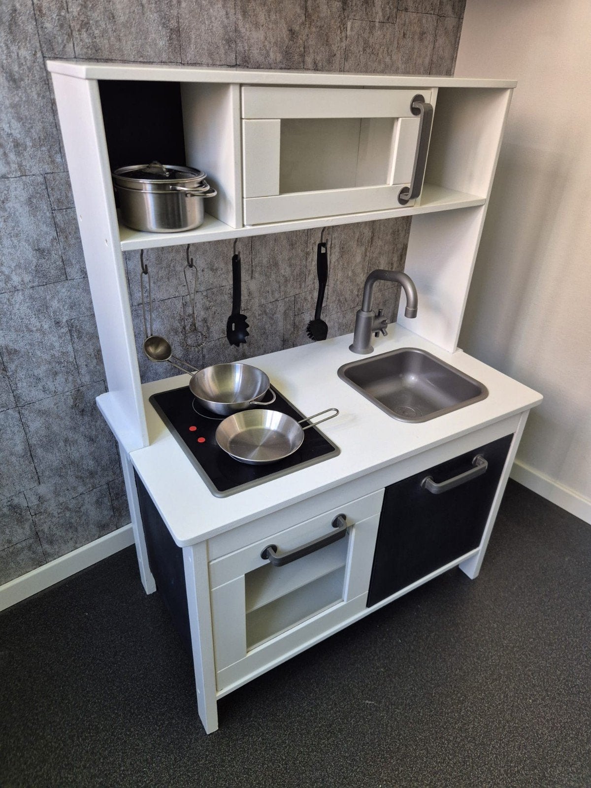 Ikea Duktig kinderkeuken met accessoires, Ophalen of Verzenden, Zo goed als nieuw, Hout, Speelkeuken