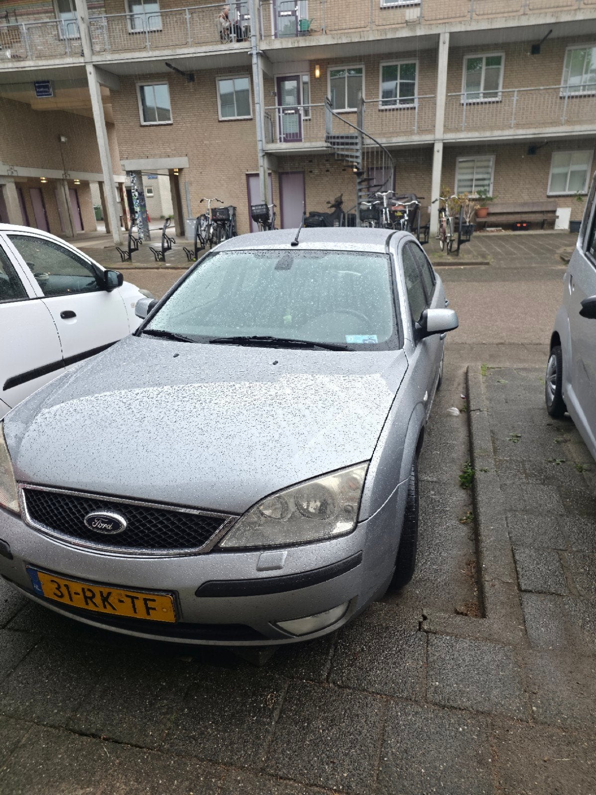 Ford Mondeo 2.0 16V 107KW HB AUTOMAAT 2005 Grijs, Auto-onderdelen, Ophalen