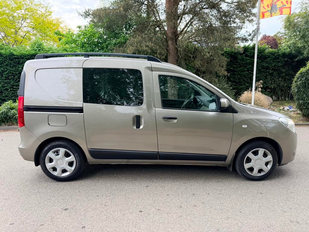 Dacia Dokker Van 1.5 dCi 90pk Marge super mooie bestel ., Auto's, Stof, Zwart, 4 cilinders, Origineel Nederlands
